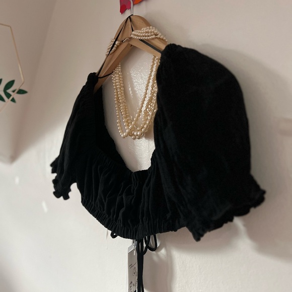 NWT Bittersweet black crop top sz L drawstring peasant puff sleeve topper - Picture 7 of 12